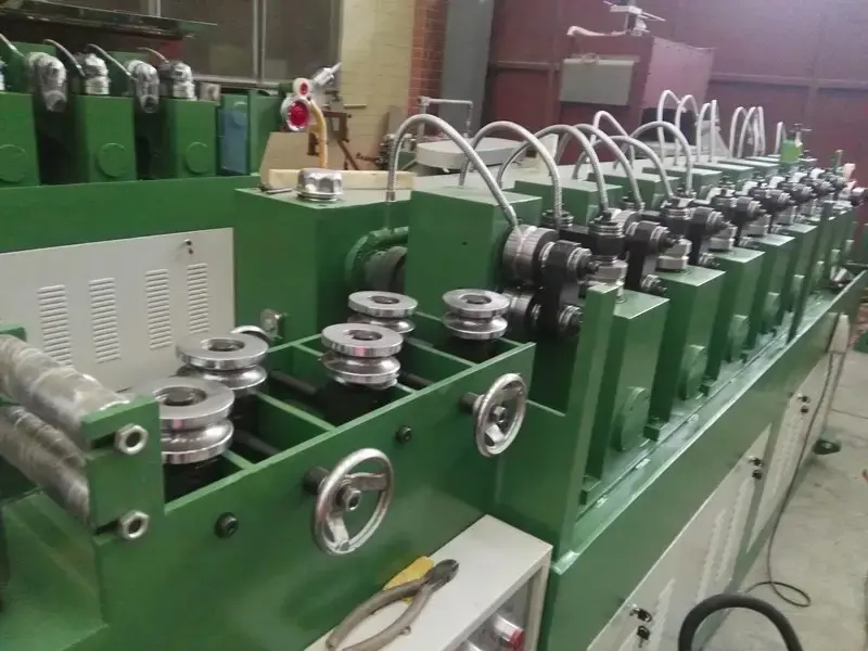 Pangatur Mill Operasi Mill lan Keuntungan