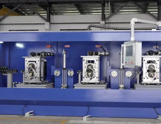 Bahan apa sing diproses utamane dening Two High Rolling Machine